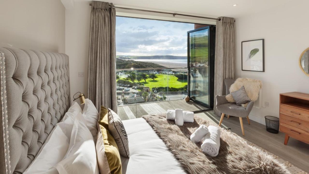 2 Woolacombe West - Luxury Apartment At Byron Woolacombe, Only 4 Minute Walk To Woolacombe Beach! 外观 照片