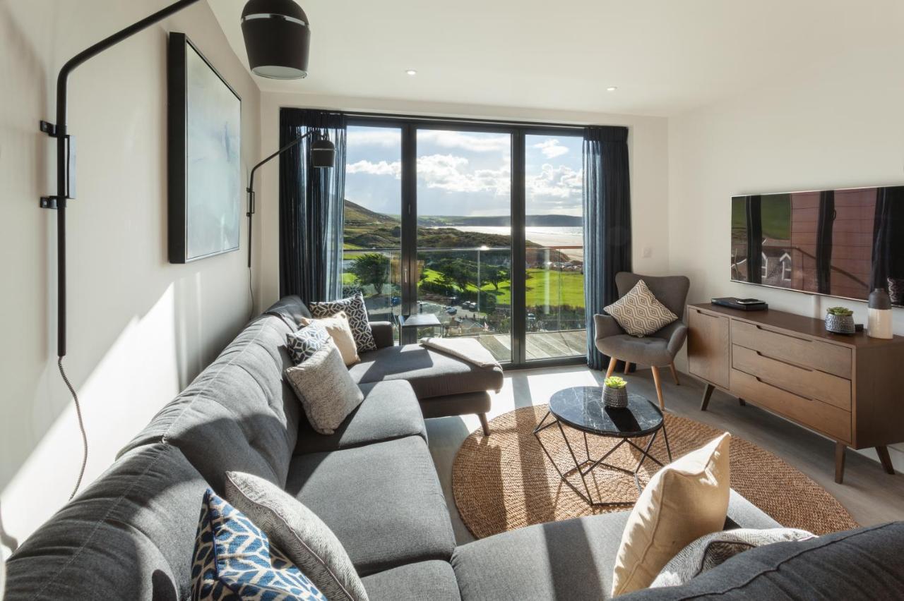 2 Woolacombe West - Luxury Apartment At Byron Woolacombe, Only 4 Minute Walk To Woolacombe Beach! 外观 照片